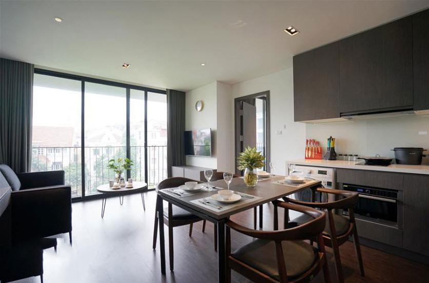 Great one-bedroom apartment in To Ngoc Van str, Tay Ho with local Lake view