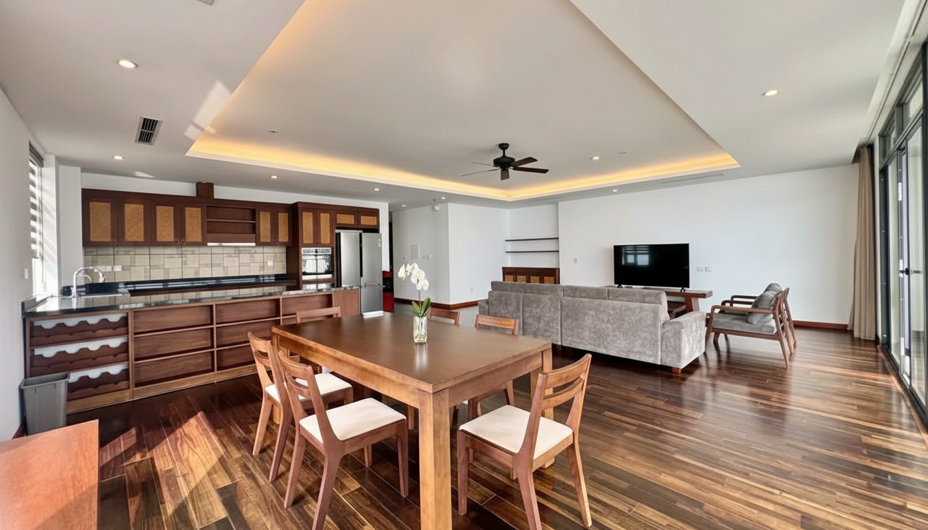 Elegant 4-Bedroom Apartment with Stunning West Lake View – Tu Hoa Street, Tay Ho 