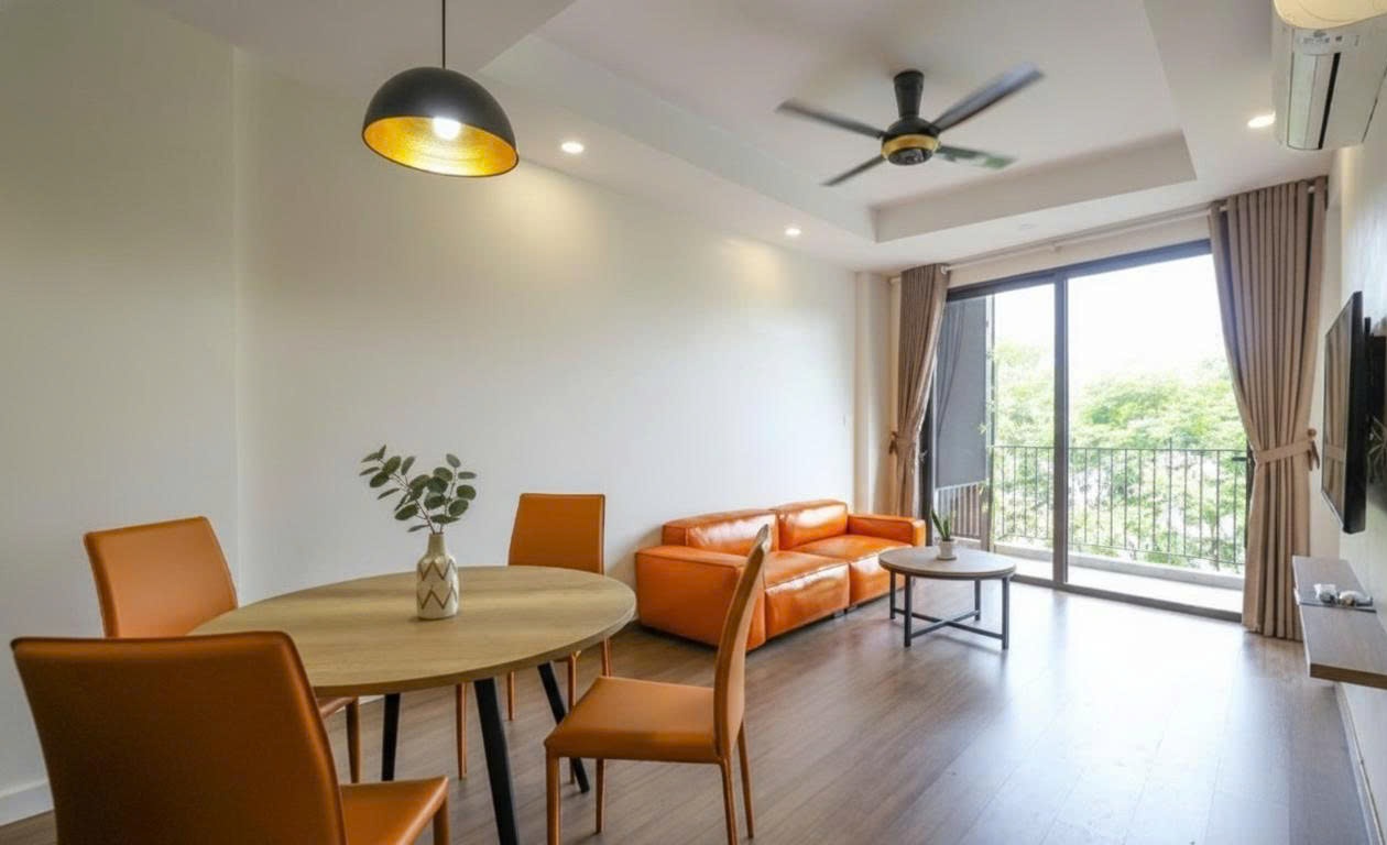 Amazing Lake View Apartment for rent in Truc Bach, Ba Dinh