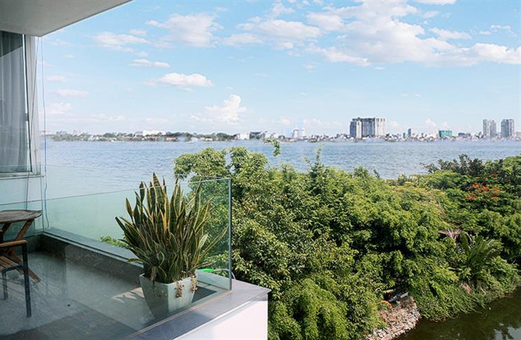Amazing Lakefront With 2 BR Apartment In Quang Khanh Str Tay Ho, Nice Balcony