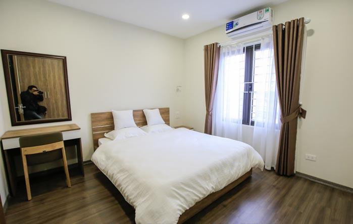 BEAUTIFUL One Bedroom Apartment (Lift) Rental in Dao Tan /Lotte Tower/West lake