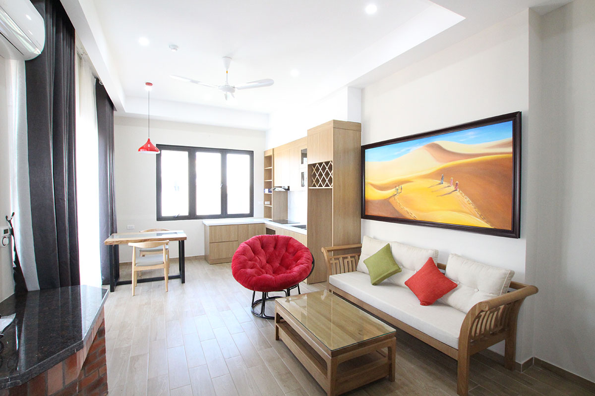 *Beautifully decorated 2 BR Duplex Apartment Rental in Tu Hoa str, Tay Ho*