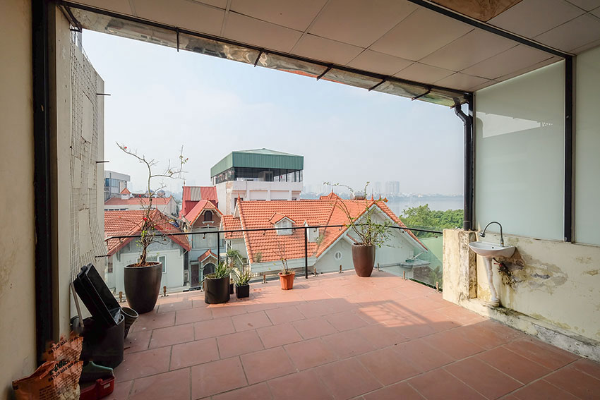 Big Terrace & Lake View 1 BR Apartment Rental in Dang Thai Mai str, Tay Ho