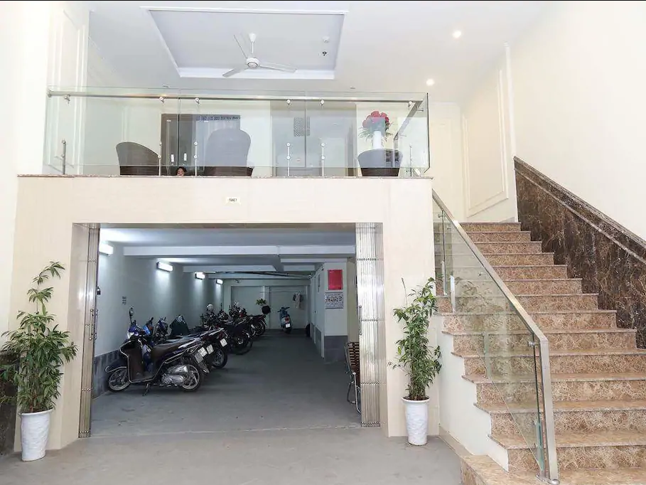 Modern 2 Bedroom Apartment Rental in Doi Can Str, Budget Price