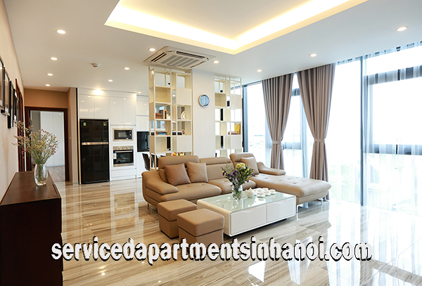 *Luxury Three Bedroom Apartment Rental near Truc Bach Lake, Lots of Sunlight*
