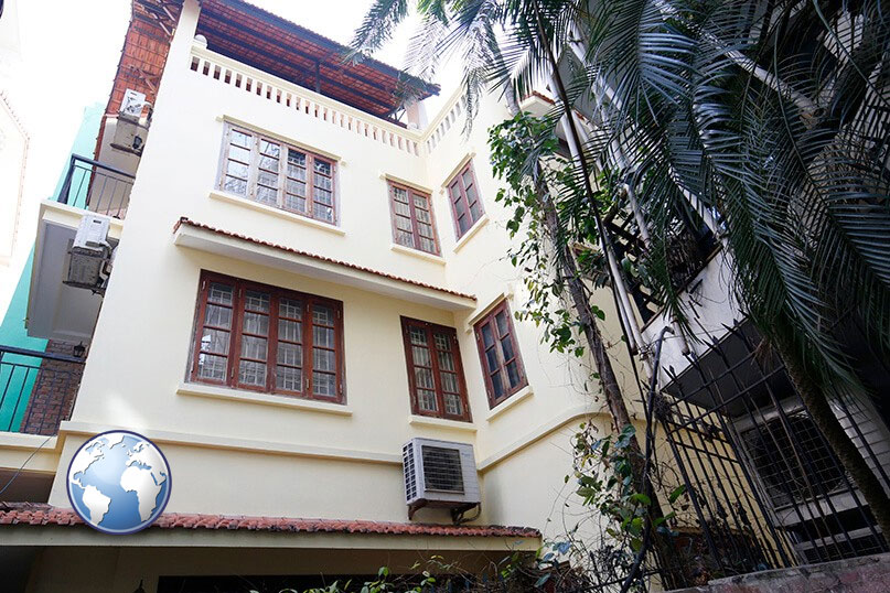 *Bright & Furnished 03 Bedroom House for rent in Dang Thai Mai street, Tay Ho*
