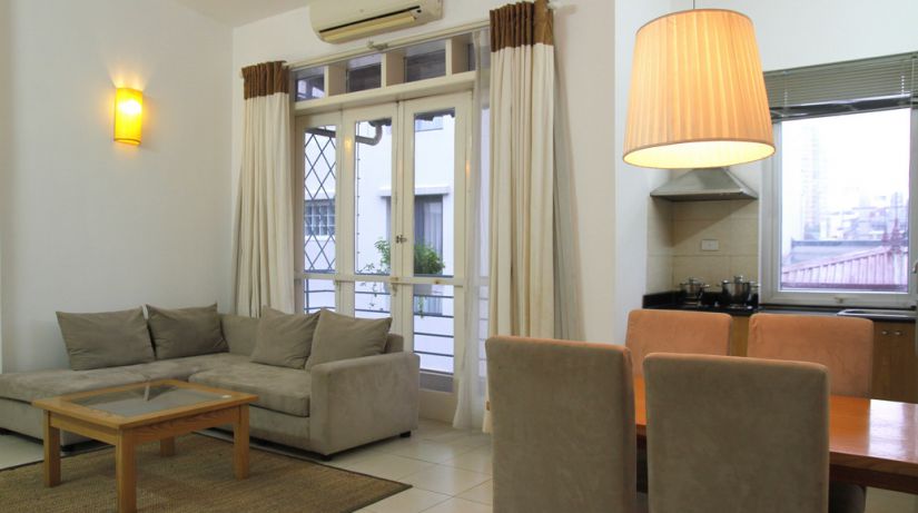Bright Serviced apartment Close to Lotte Center