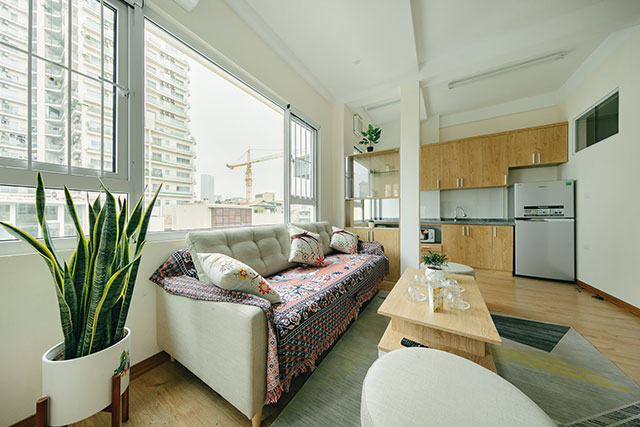 *Bright & Well - Designed 2 Bedroom Property for rent in Thuy Khue street, Ba Dinh*