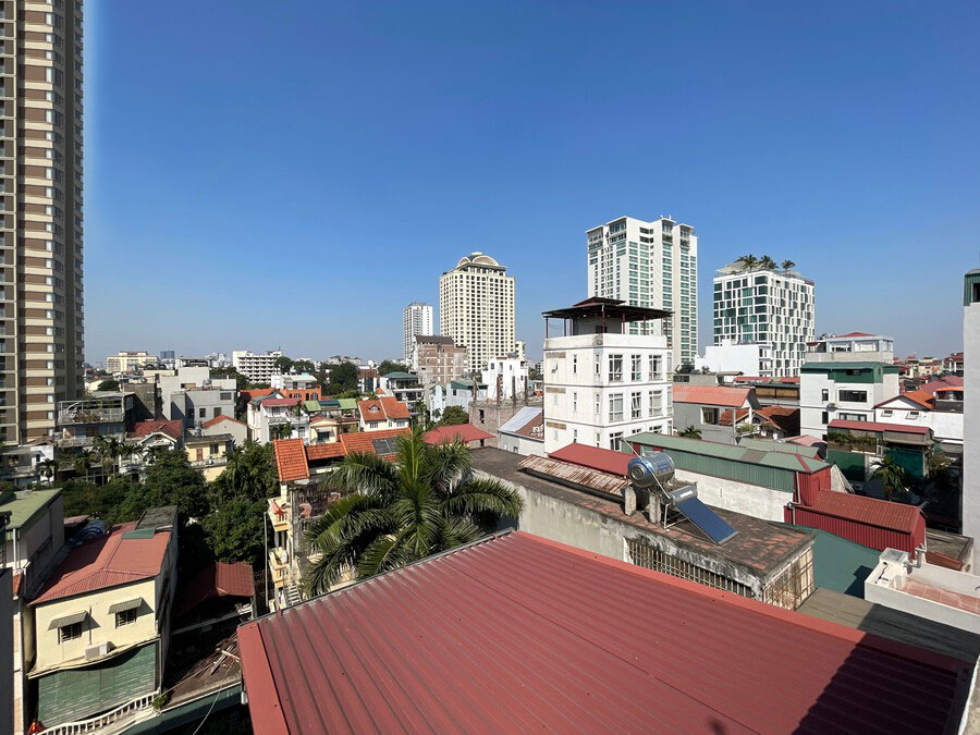 Budget Price Two Bedroom Apartment Rental in Xuan Dieu str, Tay Ho