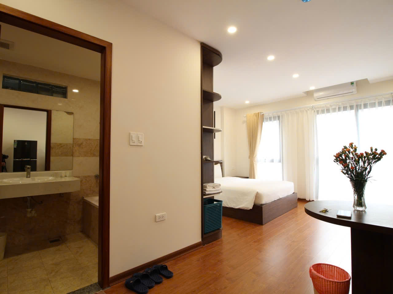 Central Studio Apartment for Rent – Phan Ke Binh Street, Ba Dinh District
