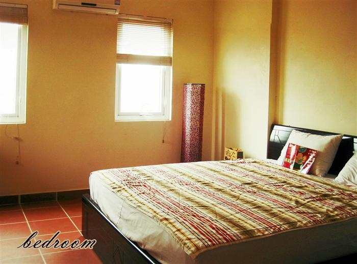 Charming Studio  for rent in Doi Can str , Ba Dinh