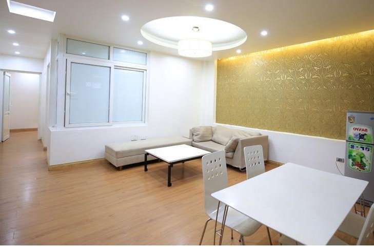 Cheap 2 bedroom Apartment Rental in Dang Thai Mai str, Tay Ho