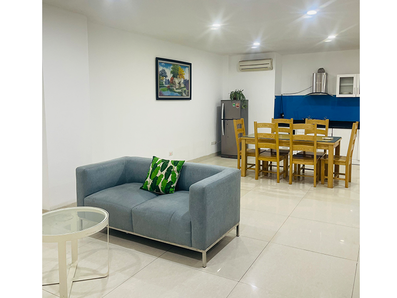 Cheap 2 bedroom Apartment rental in Lac Long Quan Str, Tay Ho