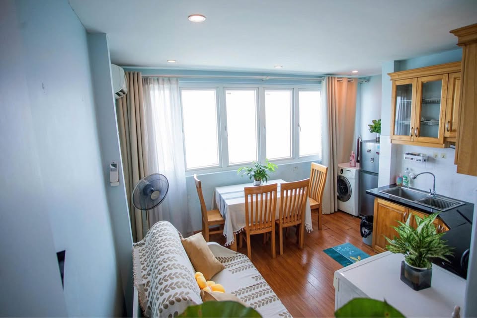 Cozy 1 Bedroom Fully Furnished Apartment – Prime Location on Vu Mien, Tay Ho