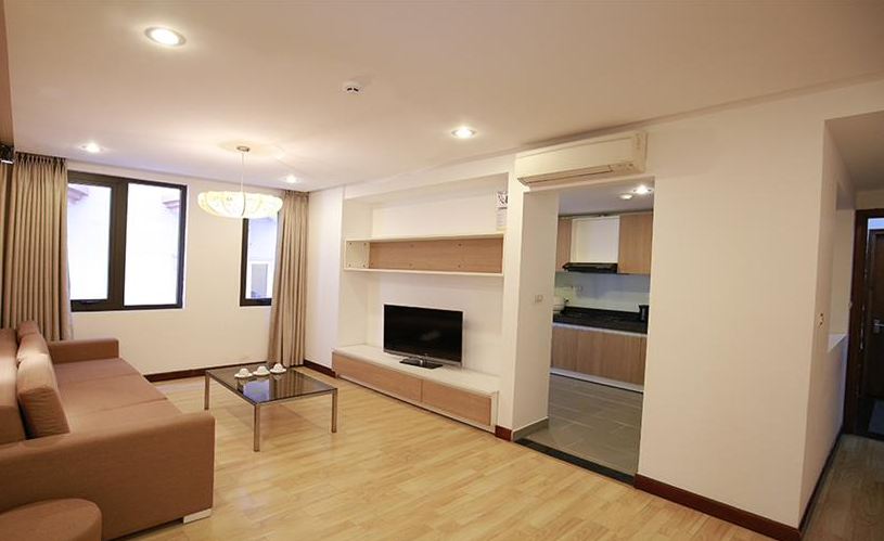 *Delightful & Elegant 02 Bedroom Apartment for Rent in Hoan Kiem, near Hanoi Opera House*