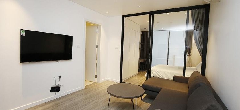 *Excellent Value 1 BR Accommodation in Trinh Cong Son str, Tay Ho*