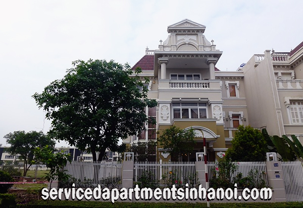 Four Bedroom Villa for Rent with A nice Garden In Block T1, Ciputra Hanoi International
