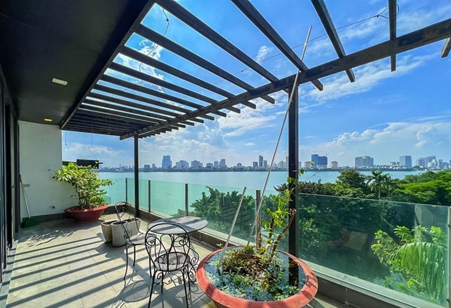Lake View 02 BR Apartment for rent in Quang Khanh str, Tay Ho