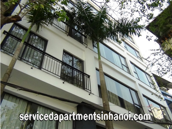 Lake view modern serviced apartment in Kim Ma str, Ba Dinh