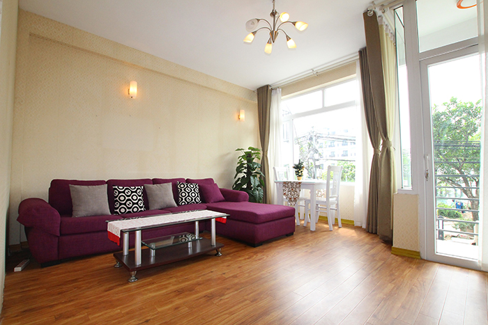 LAKE VIEW Serviced Apartment Rental in Tay Ho - 