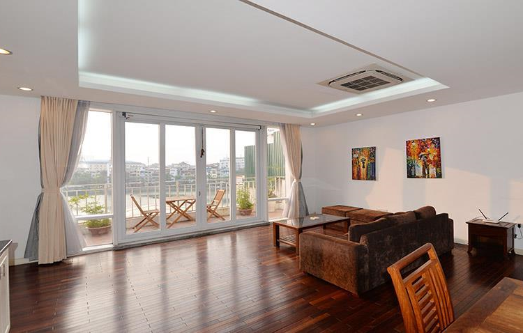  Luxury 3 bdrm apartment for rent in Truc Bach