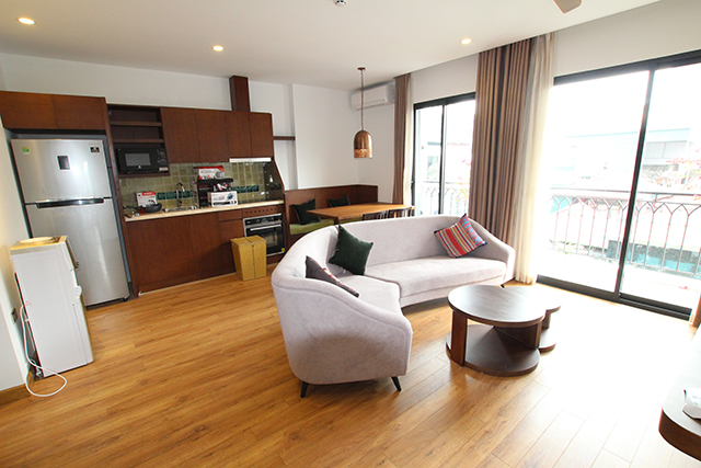 *Luxury Two Bedroom Serviced Apartment For Rent in Linh Lang Street, Ba Dinh*