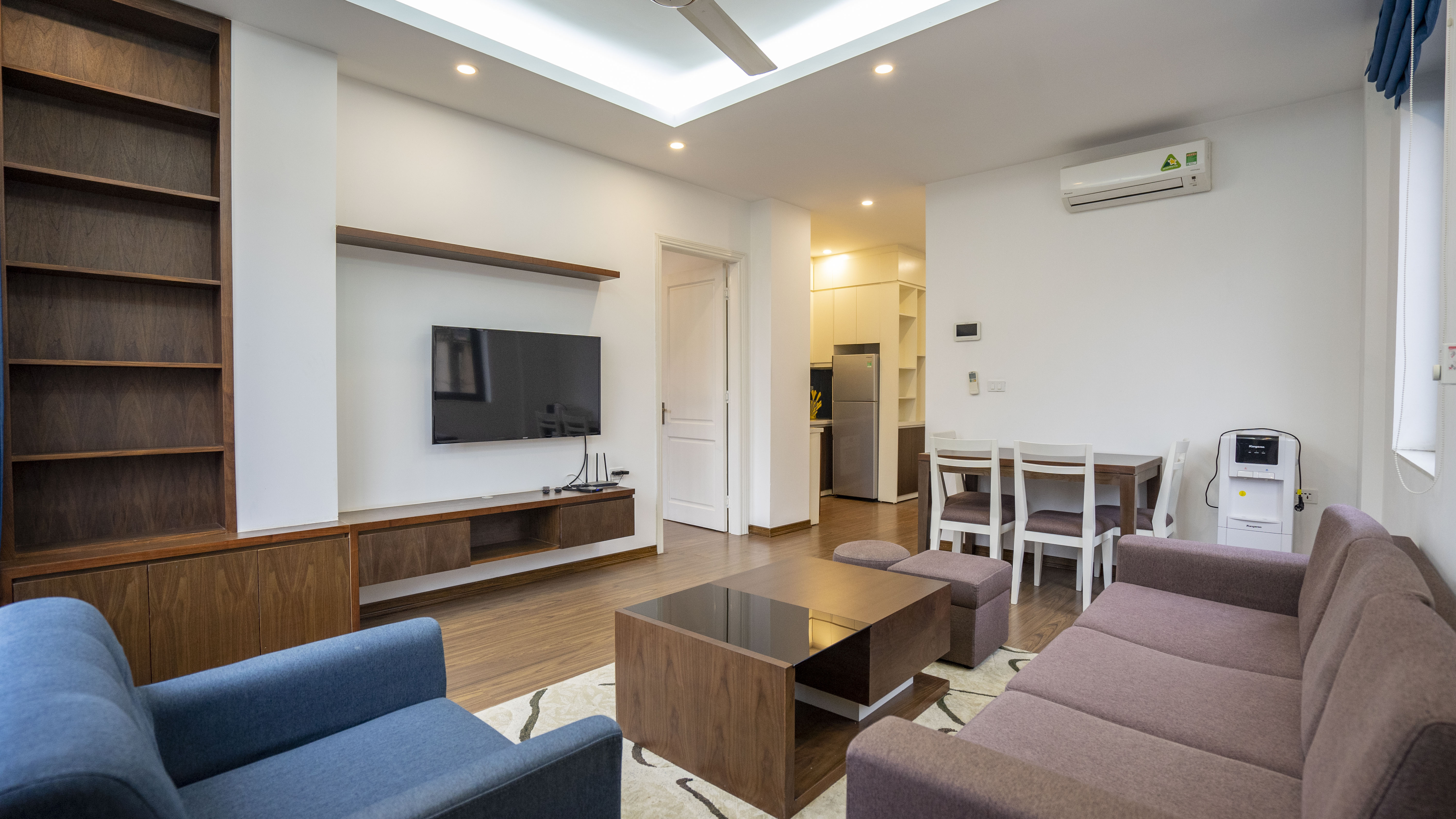 MODERN 1BR APARTMENT WITH BALCONY IN TO NGOC VAN (TAY HO)