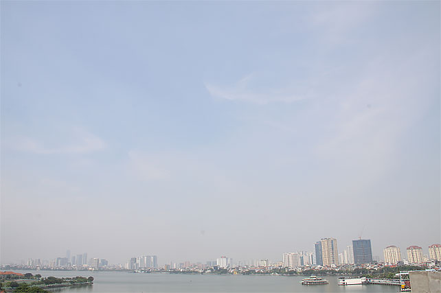 *New and Nice Apartment for rent in Tay Ho, Walking distance to the Lake*