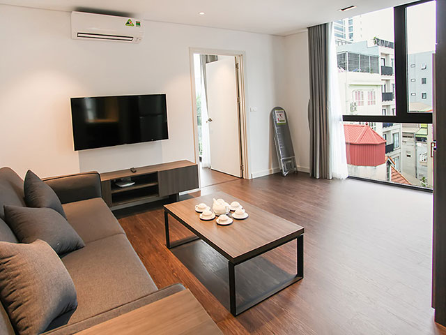 *New Serviced Apartment For Rent in Tay Ho, Modern Amenities*