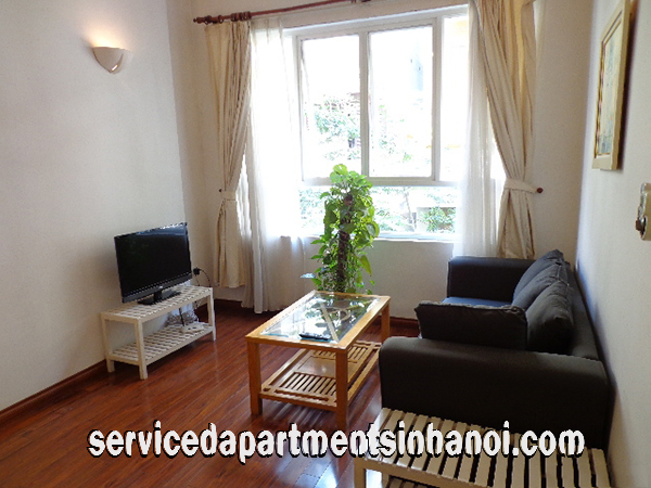 One bedroom Apartment near Ngoc Khanh Lake, Ba Dinh, Reasonable Price
