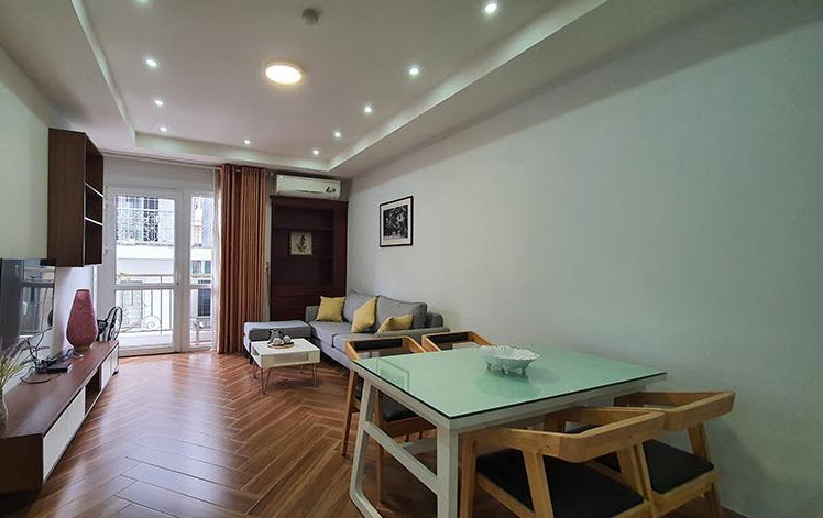 *Peaceful 01 BR serviced apartment for rent in Ly Thuong Kiet street, Hoan Kiem*