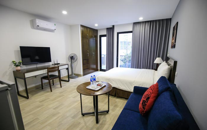 Premium Serviced Apartment Rental Near Grand Plaza - * Master Suite La Maison *