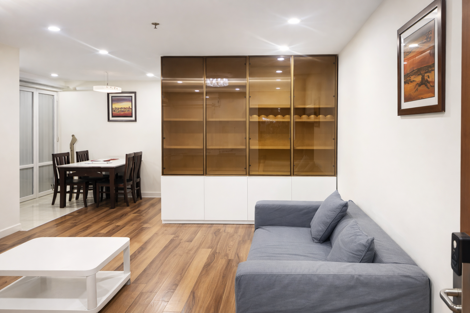 Spacious 1 BR Apartment for Rent in Hai Ba Trung Area, Hanoi