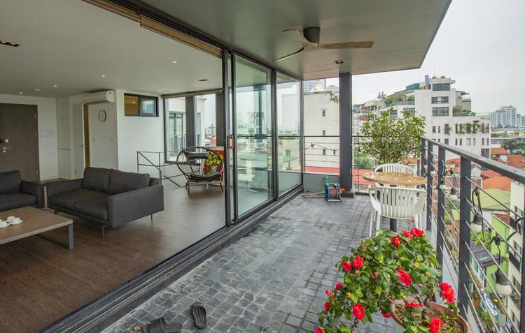 High End 3 BR Duplex Apartment For rent in To Ngoc Van str, Tay Ho, Beautiful View