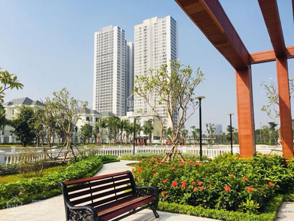 *Tranquil & Bright Studio Apartment Rental in Vinhomes GreenBay Me Tri, Tu Liem District*