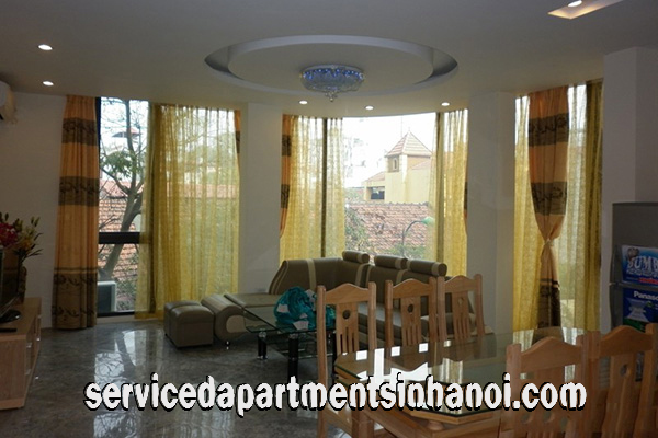 Two bedroom Flat - walking distance to Truc Bach Lake