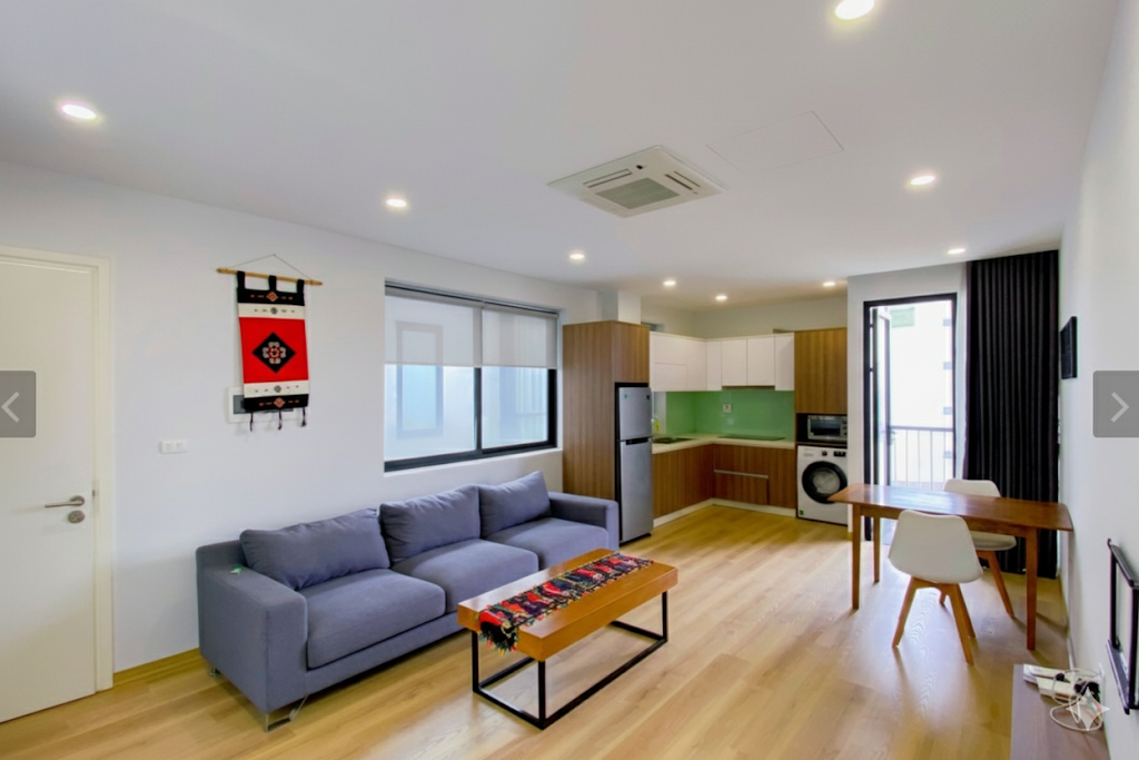 Two-bedroom apartment for rent in Doi Can street, Ba Dinh, Hanoi