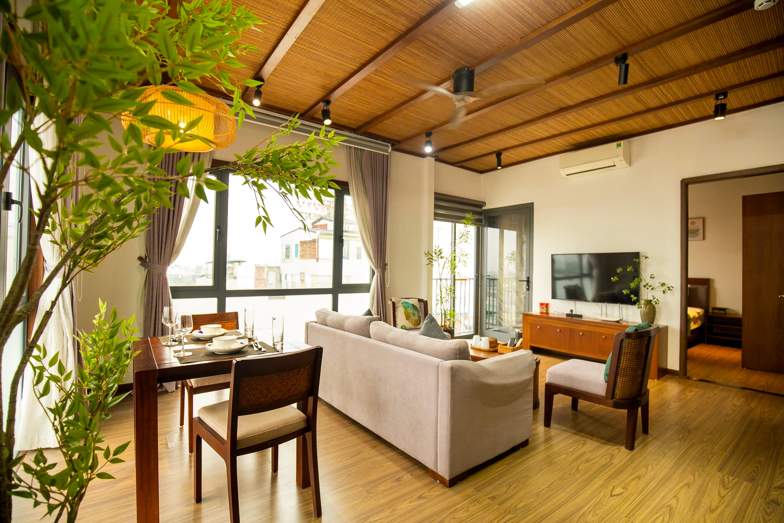 🌟 ELEGANT 1-BEDROOM APARTMENT | PRIME KIM MA - BA DINH 🌟