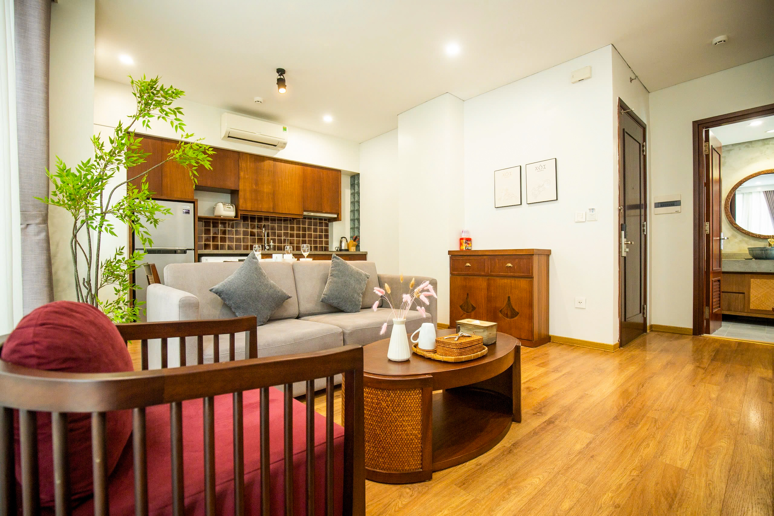 🌟 ELEGANT 2-BEDROOM APARTMENT | PRIME KIM MA - BA DINH 🌟